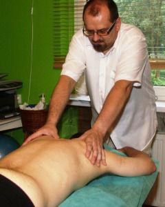 masaz i chiropraktyka kręgosłupa 